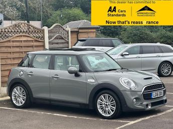 MINI Hatch 2.0 Cooper S Hatchback 5dr Petrol Auto Euro 6 (s/s) (192 ps)