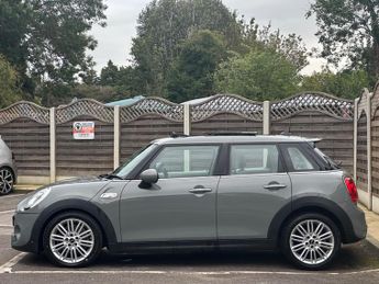 MINI Hatch 2.0 Cooper S Hatchback 5dr Petrol Auto Euro 6 (s/s) (192 ps)