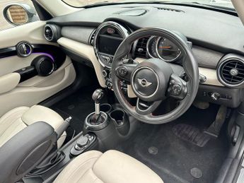 MINI Hatch 2.0 Cooper S Hatchback 5dr Petrol Auto Euro 6 (s/s) (192 ps)