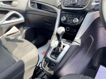 Vauxhall Zafira Tourer 1.4i Turbo Exclusiv Auto Euro 6 5dr