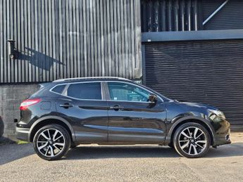 Nissan Qashqai 1.2 DIG-T Tekna XTRON 2WD Euro 6 (s/s) 5dr