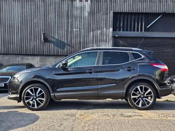 Nissan Qashqai 1.2 DIG-T Tekna XTRON 2WD Euro 6 (s/s) 5dr