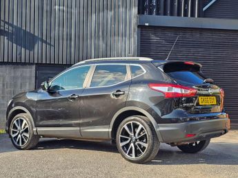 Nissan Qashqai 1.2 DIG-T Tekna XTRON 2WD Euro 6 (s/s) 5dr