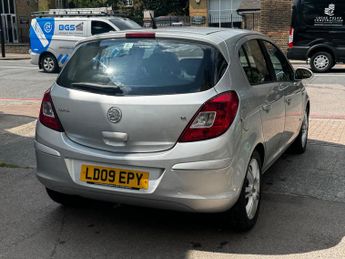 Vauxhall Corsa 1.4i 16v Design 5dr (a/c)