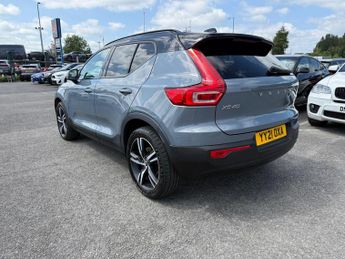Volvo XC40 1.5h T4 Recharge 10.7kWh R-Design Auto Euro 6 (s/s) 5dr