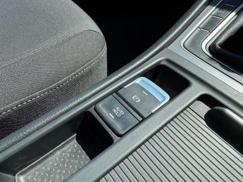 Volkswagen Golf 1.2 Automatic Bluemotion
