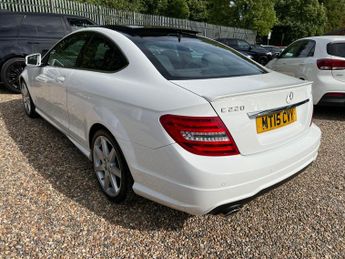 Mercedes-Benz C Class 2.1 C220 CDI AMG Sport Edition G-Tronic+ Euro 5 (s/s) 2dr