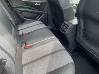 Peugeot 3008 1.2 PureTech Allure EAT Euro 6 (s/s) 5dr