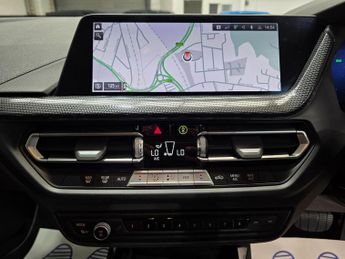 BMW 1 Series 1.5 118i Sport (LCP) DCT Euro 6 (s/s) 5dr