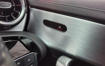 Mercedes-Benz CLA 1.3 CLA180 AMG Line Coupe 7G-DCT Euro 6 (s/s) 4dr