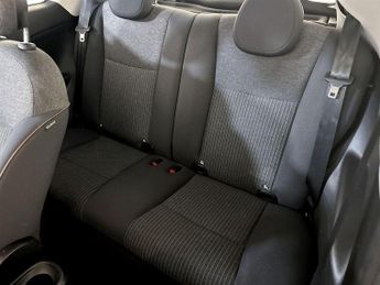 Fiat 500e 42kWh Icon Auto 3dr