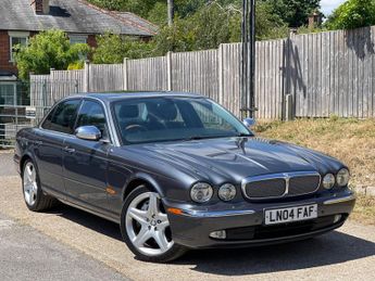 Jaguar XJ 4.2 V8 Super 4dr