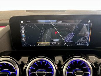 Mercedes-Benz EQA EQA 350 66.5kWh AMG Line Auto 4MATIC 5dr