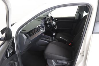 Audi A1 1.0 TFSI 25 Technik Sportback Euro 6 (s/s) 5dr