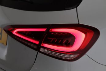 Mercedes-Benz A Class 2.0 A180d Sport Euro 6 (s/s) 5dr