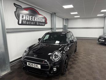 MINI Hatch 2.0 Cooper S Sport Steptronic Euro 6 (s/s) 5dr