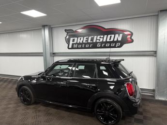 MINI Hatch 2.0 Cooper S Sport Steptronic Euro 6 (s/s) 5dr