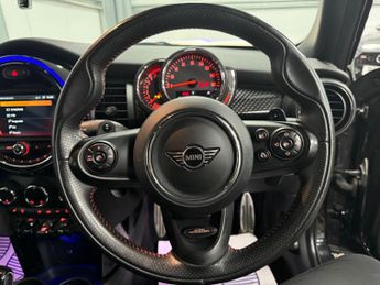 MINI Hatch 2.0 Cooper S Sport Steptronic Euro 6 (s/s) 5dr