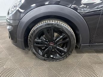 MINI Hatch 2.0 Cooper S Sport Steptronic Euro 6 (s/s) 5dr
