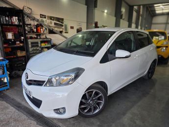 Toyota Yaris 1.33 Dual VVT-i SR Multidrive S Euro 5 5dr