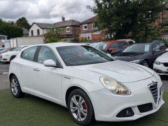 Alfa Romeo Giulietta 1.4 TB MultiAir Lusso Euro 5 (s/s) 5dr