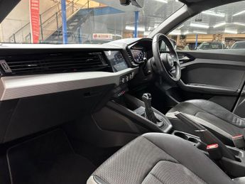 Audi A1 1.5 TFSI 35 S line Sportback S Tronic Euro 6 (s/s) 5dr