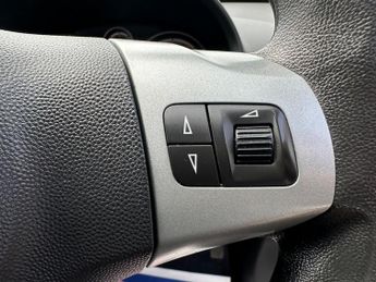 Vauxhall Corsa 1.4i 16v Club 3dr