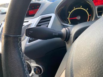 Ford Fiesta 1.4 Titanium 5dr