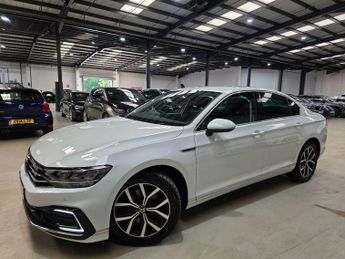Volkswagen Passat 1.4 TSI 13kWh GTE DSG Euro 6 (s/s) 4dr