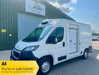 Peugeot Boxer 2.2 BlueHDi 335 Professional L2 H2 Euro 6 (s/s) 5dr