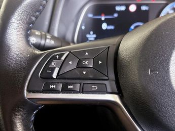 Nissan Leaf 39kWh N-Connecta Auto 5dr
