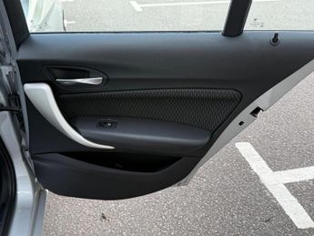 BMW 1 Series 1.5 118i GPF SE Auto Euro 6 (s/s) 5dr