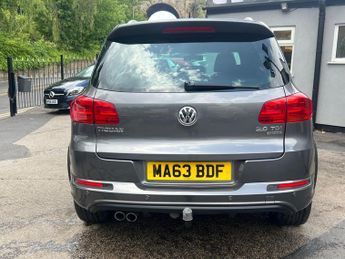 Volkswagen Tiguan 2.0 TDI BlueMotion Tech R-Line DSG 4WD Euro 5 (s/s) 5dr