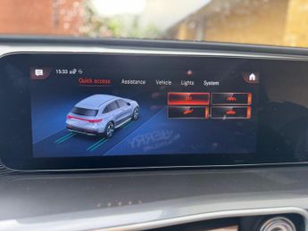 Mercedes-Benz EQC EQC 400 80kWh AMG Line (Premium) Auto 4MATIC 5dr