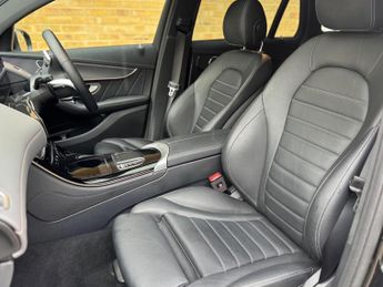 Mercedes-Benz EQC EQC 400 80kWh AMG Line (Premium) Auto 4MATIC 5dr