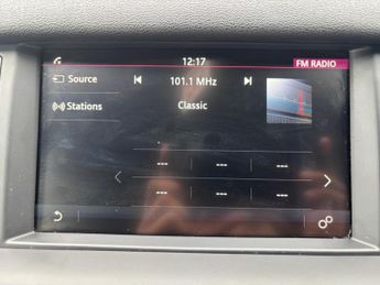 Land Rover Discovery Sport 2.0 TD4 Landmark Auto 4WD Euro 6 (s/s) 5dr