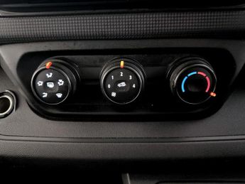 Renault Trafic 2.0 dCi Blue 28 Business SWB Euro 6 (s/s) 5dr