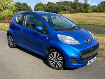 Peugeot 107 1.0 12V Urban 2 Tronic Euro 5 3dr