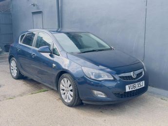 Vauxhall Astra 2.0 CDTi ecoFLEX Elite Euro 5 (s/s) 5dr