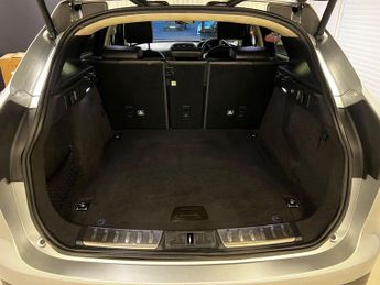 Jaguar F-PACE 2.0 D180 Portfolio Auto AWD Euro 6 (s/s) 5dr