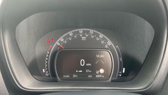 Toyota Aygo X 1.0 VVT-i Edge Euro 6 (s/s) 5dr