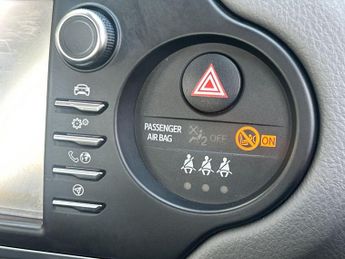 Toyota Yaris 1.5 VVT-i Icon Tech Euro 6 5dr