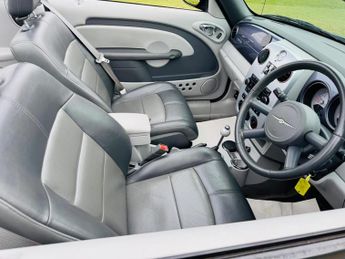 Chrysler PT Cruiser 2.4 Limited RHD 2dr
