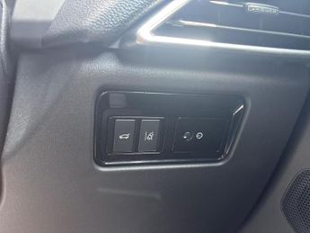 Jaguar F-PACE 2.0 D180 Prestige Auto AWD Euro 6 (s/s) 5dr