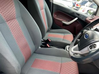 Ford Fiesta 1.4 Titanium 5dr