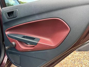 Ford Fiesta 1.4 Titanium 5dr