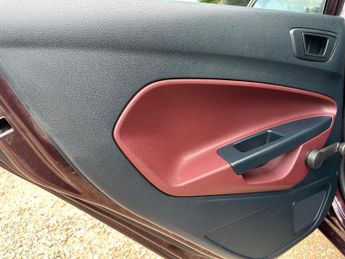 Ford Fiesta 1.4 Titanium 5dr