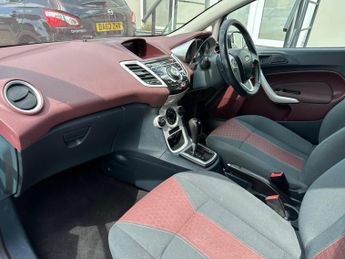 Ford Fiesta 1.4 Titanium 5dr