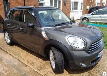 MINI Countryman 2.0 Cooper D Auto ALL4 Euro 5 5dr