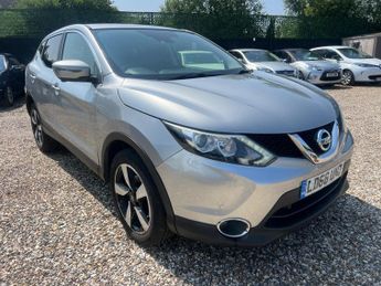 Nissan Qashqai 1.2 DIG-T N-Connecta 2WD Euro 6 (s/s) 5dr